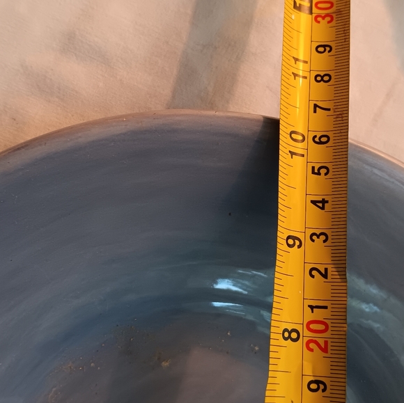 Pottery Barn Sausalito dinner plate in slate blue - Picture 4 of 6